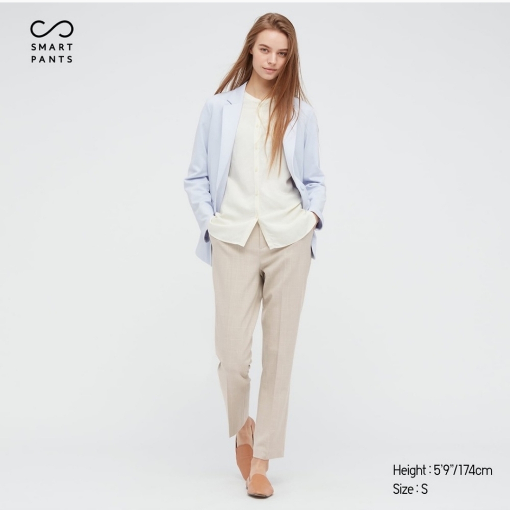 Uniqlo Smart Ankle Pants- 2 Way Stretch